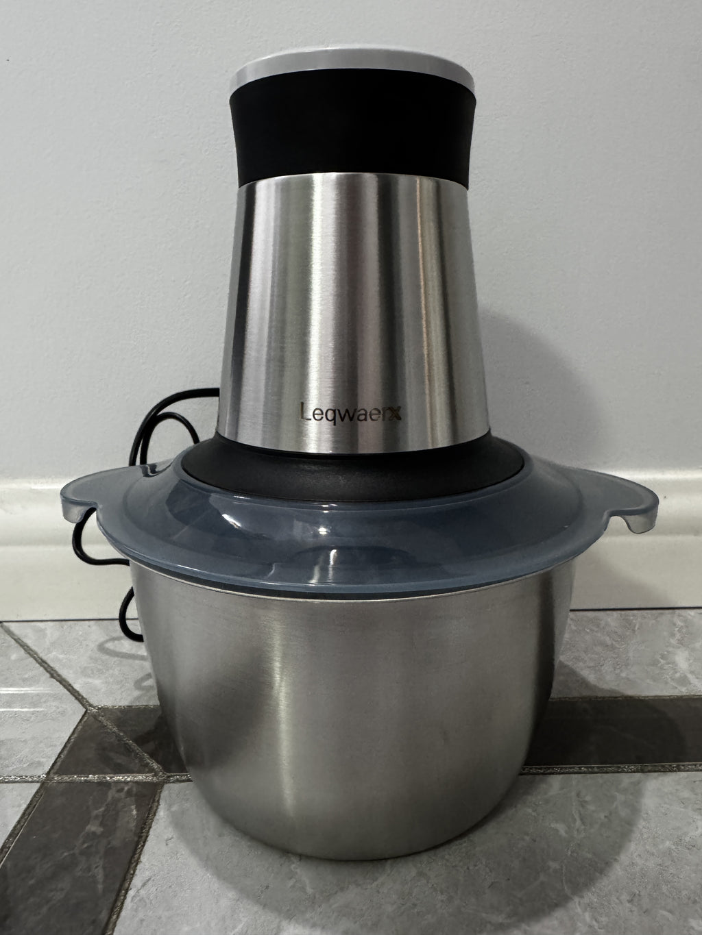 Leqwaerx  Electric meat grinders  Power-operated meat grinders Electric kitchen mixers  Household electric small multifunctional fully automatic mixer  Crush the meat into pieces&Crush vegetables&Garlic puree machine blender&meat grinder