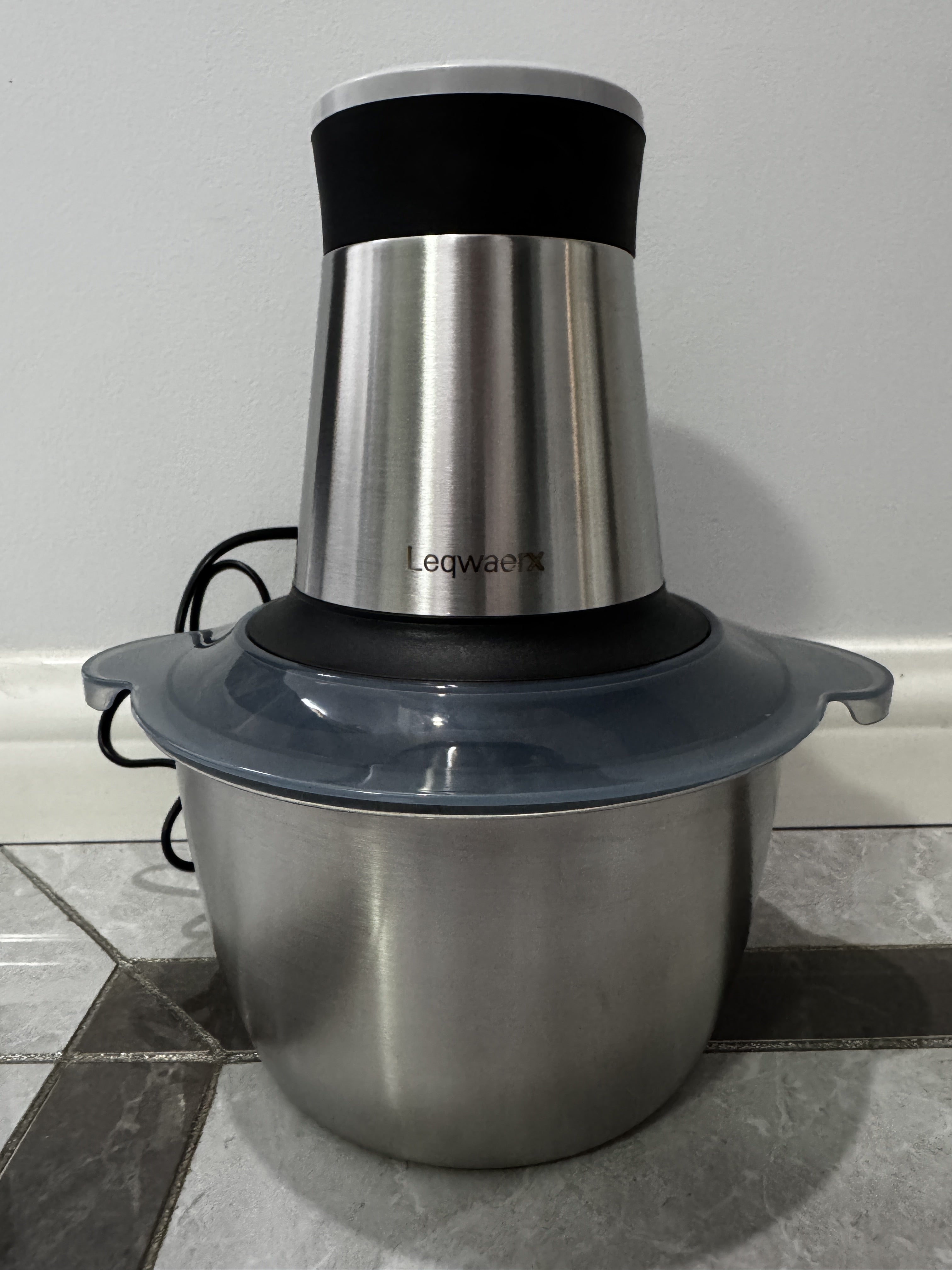 Leqwaerx  Electric meat grinders  Power-operated meat grinders Electric kitchen mixers  Household electric small multifunctional fully automatic mixer  Crush the meat into pieces&Crush vegetables&Garlic puree machine blender&meat grinder