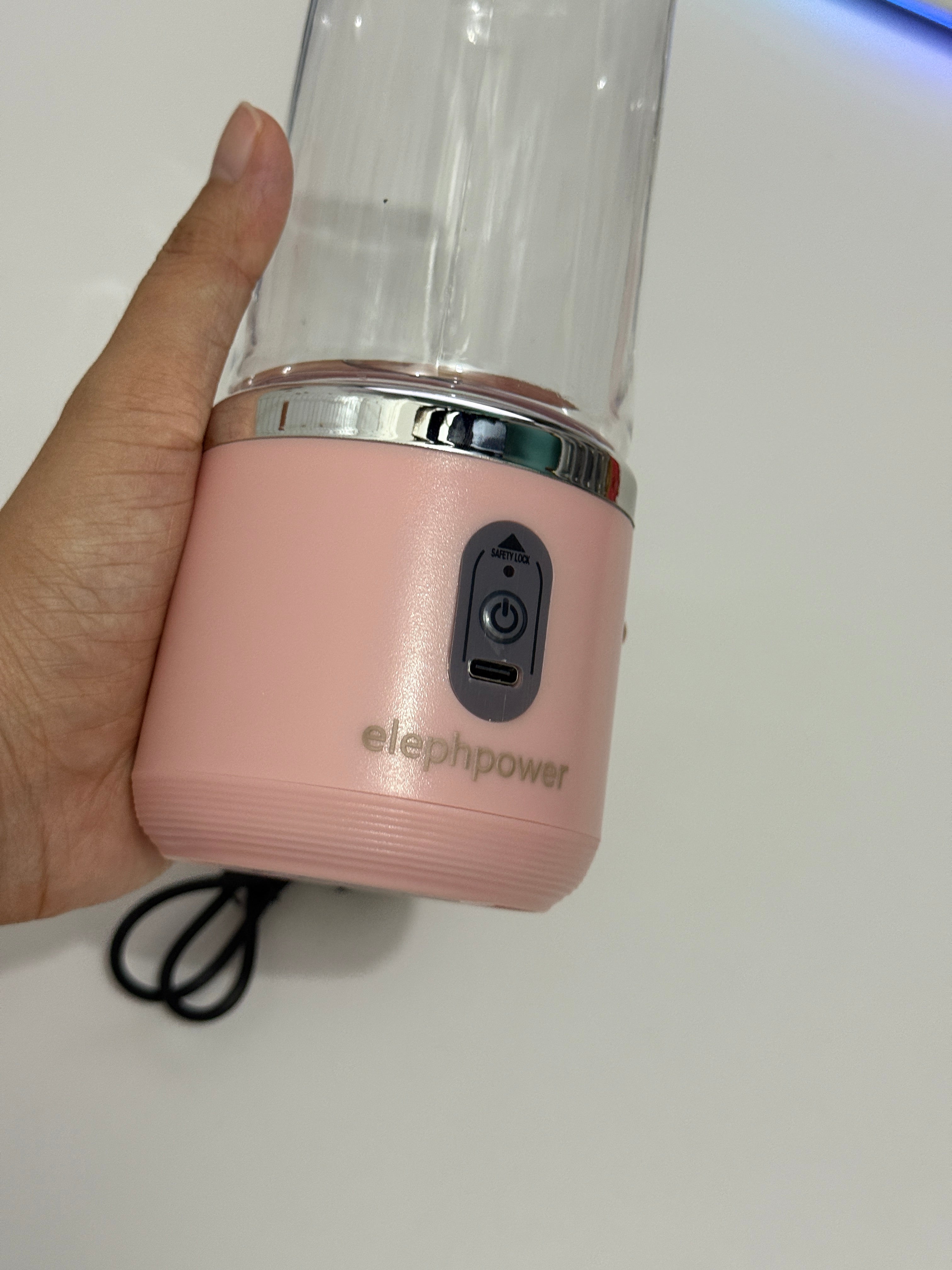 elephpower Electric juice extractors，Electric USB Mini Juicer Blender For Shakes and Smoothies