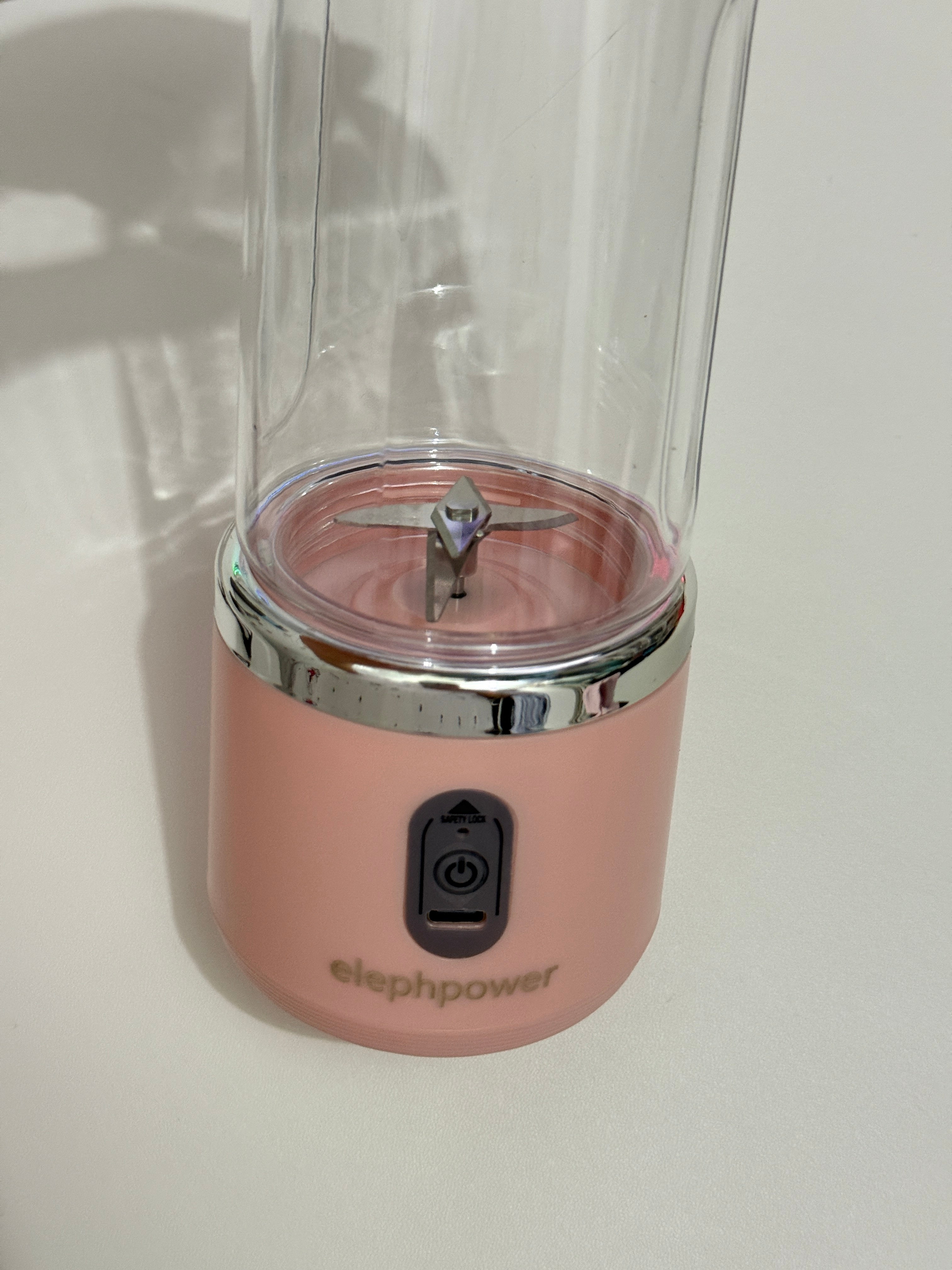 elephpower Electric juice extractors，Electric USB Mini Juicer Blender For Shakes and Smoothies
