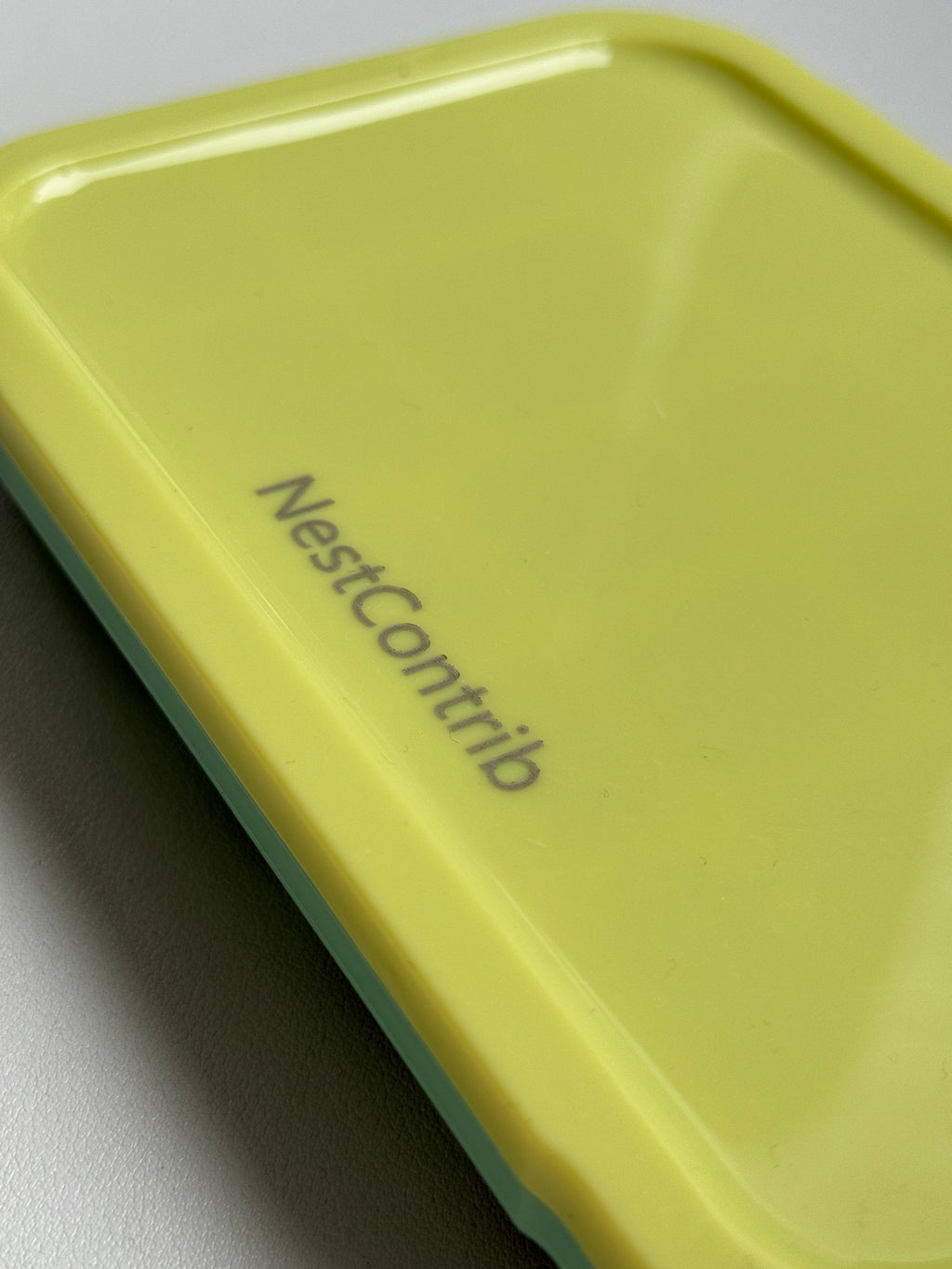 NestContrib  Ice cube trays，Flexible Silicone Ice Cube Molds with Removable Lid Reusable Freezer Ice Trays Stackable for Whiskey, Baby Food, BPA Free