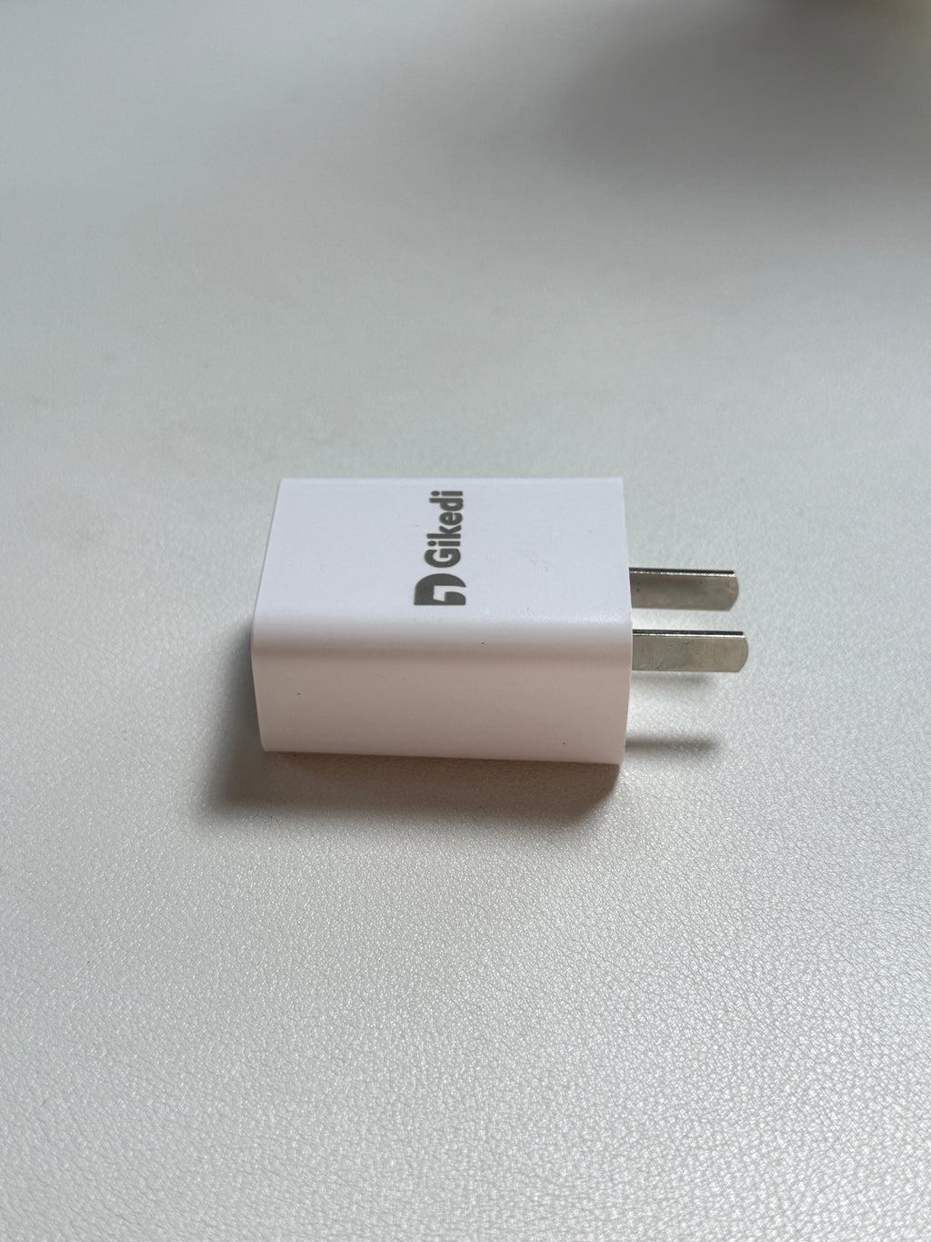 Gikedi Power adapters，USB Wall Plug 5V 2A AC Power Adapter Compatible with iPhone,Pad,Samsung,Tablet,Kindle and More