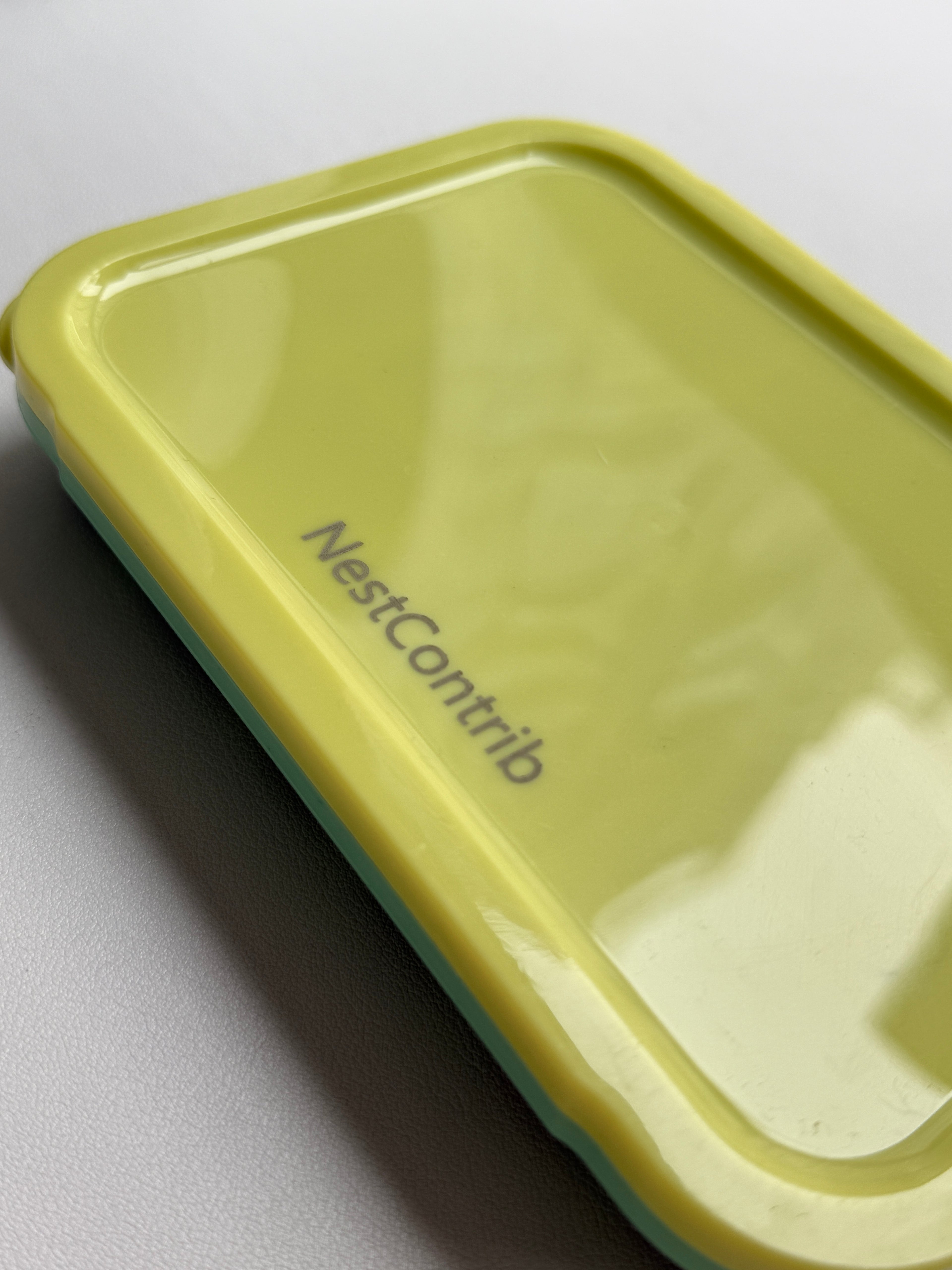 NestContrib  Ice cube trays，Flexible Silicone Ice Cube Molds with Removable Lid Reusable Freezer Ice Trays Stackable for Whiskey, Baby Food, BPA Free